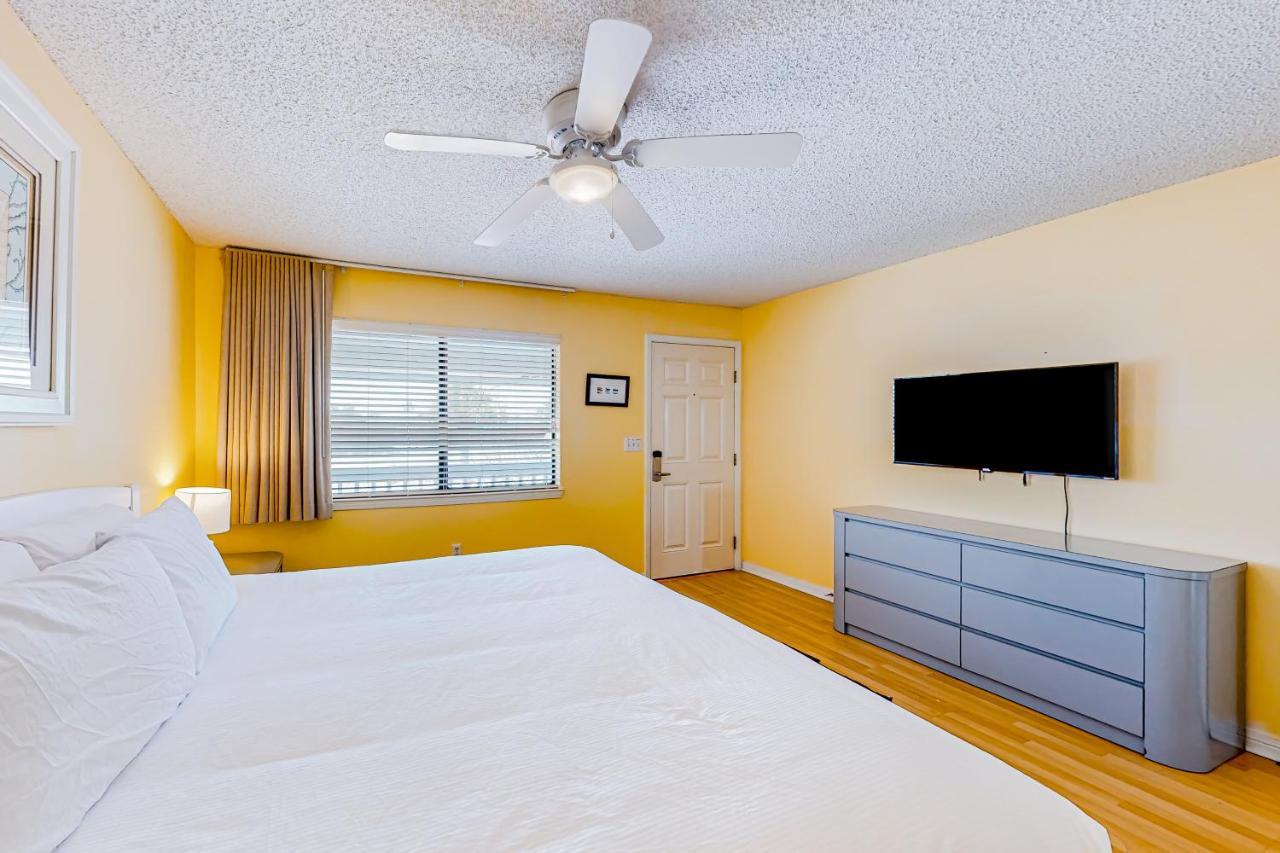 Holiday home Front Retreat C & B2 & D2